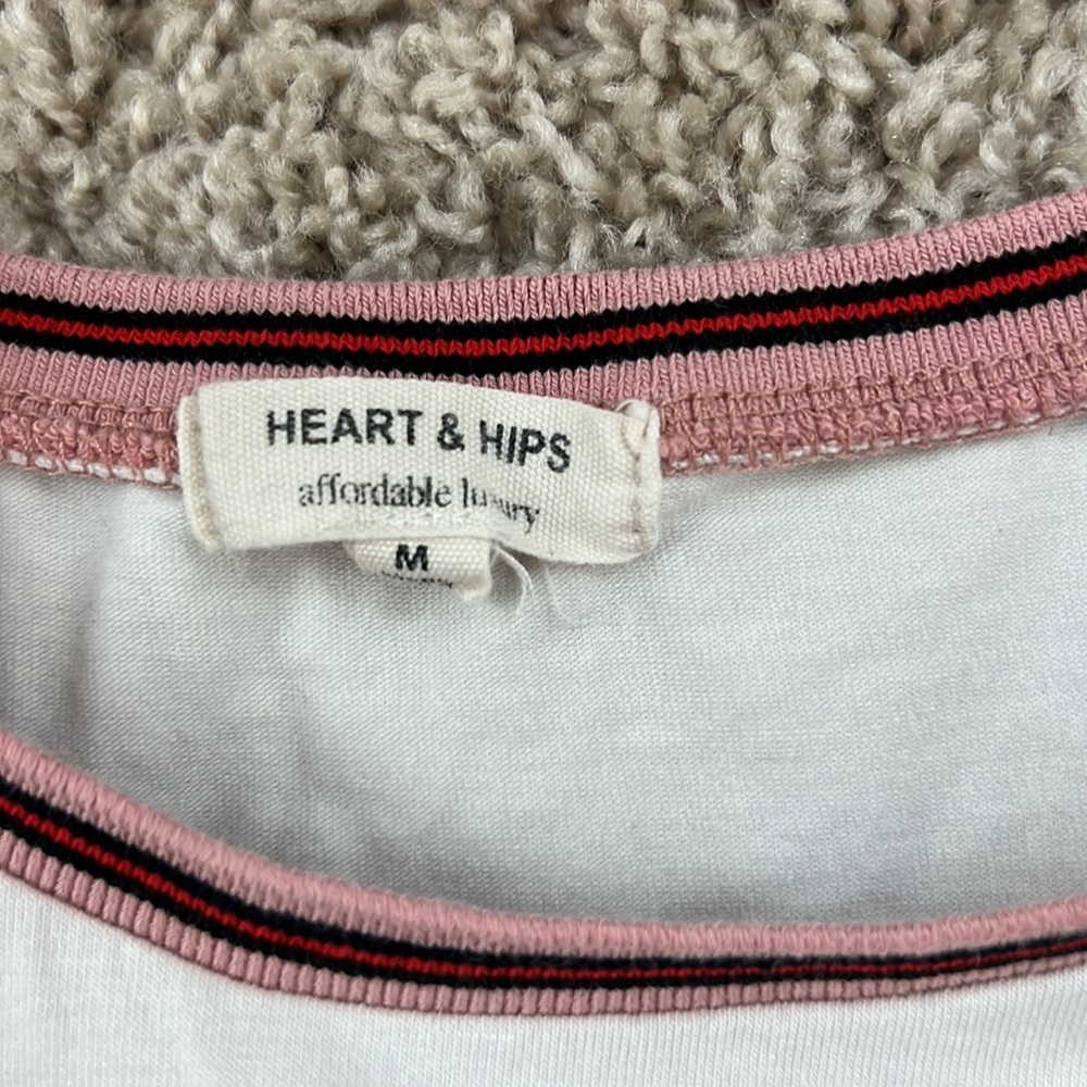 Crop top - Picture 2 of 3